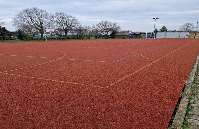 Außenanlage Richtung Kassenhäuschen